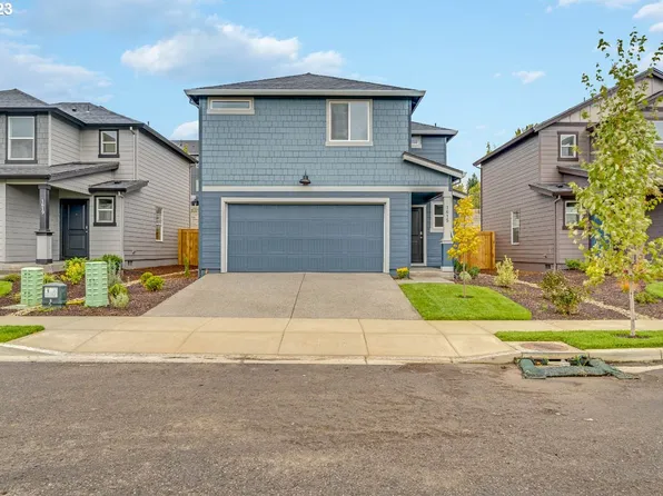 1615 W 14th St, La Center, WA 98629