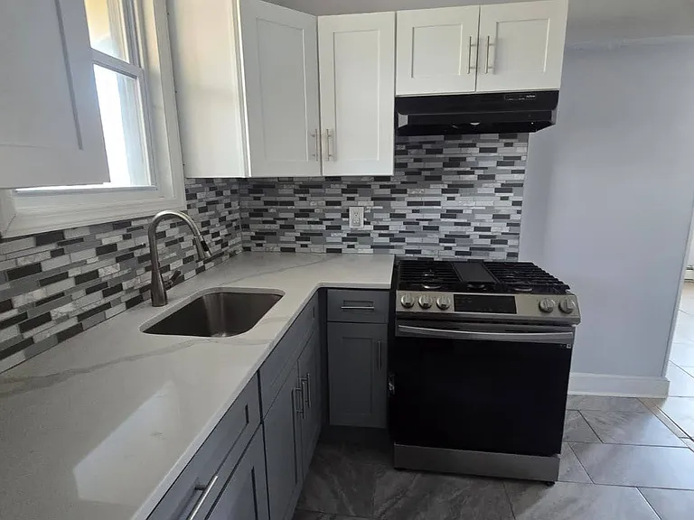 267 Goldsmith Ave #3 — Photo 1