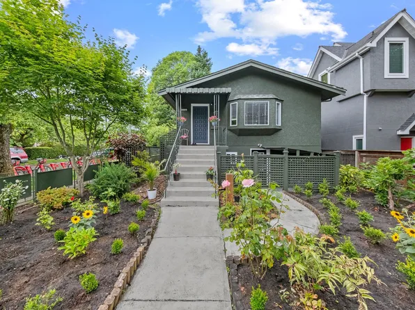 3099 W 6th Ave, Vancouver, BC V6K 1X4