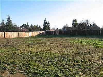 over one acre of total privacy