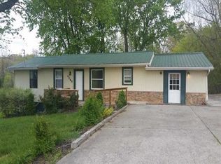 4285 Clyde Thomas Rd, Morristown, TN 37813