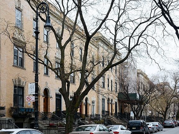 2nd image of 231 W 138th St APT 2