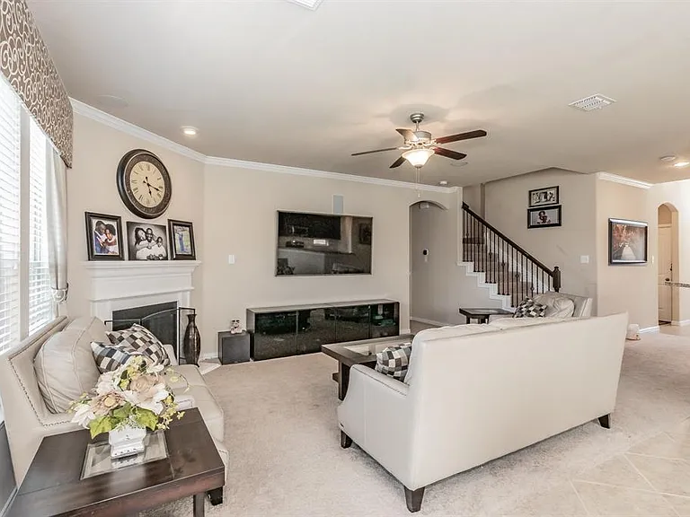 11621 Parade Dr — Photo 15