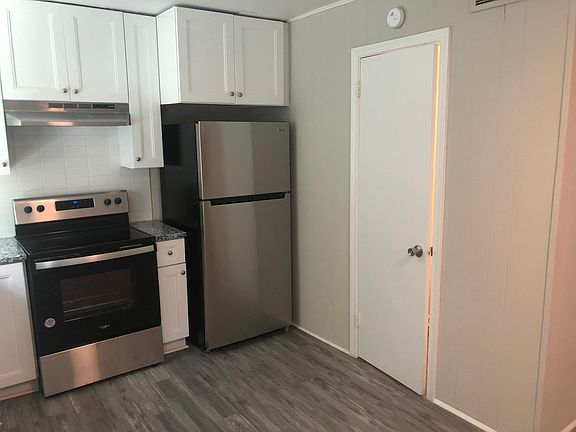 2nd image of 630 Eastview Ct #618-K