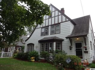 1107 W Washington Ave, Jackson, MI 49203