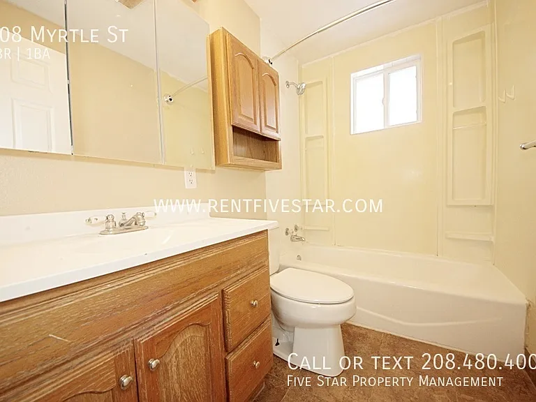 708 Myrtle St — Photo 6