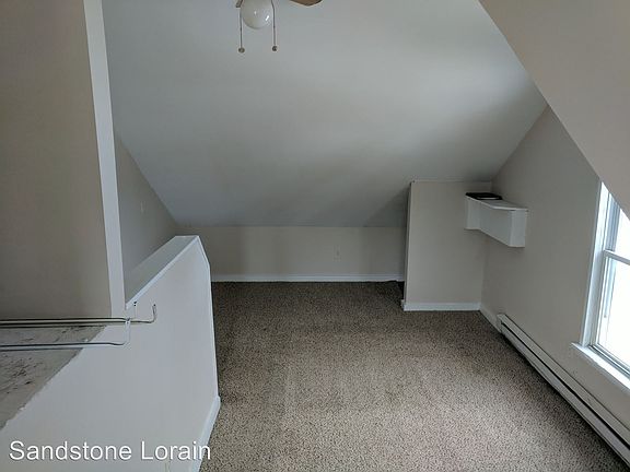 4th image of 274 Winckles St #C