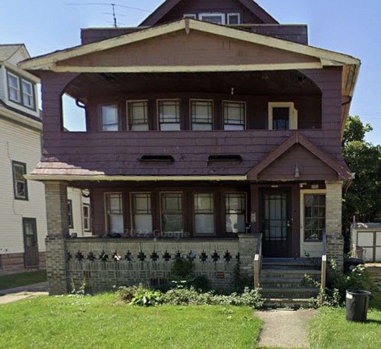 1st image of 1760 Catalpa Rd #3