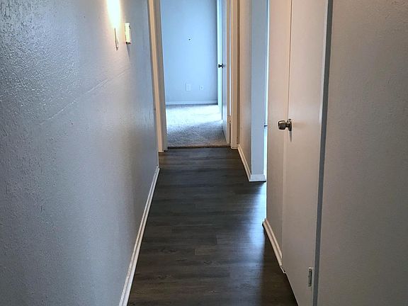 3rd image of 2315 Fair Oaks Dr APT 1099
