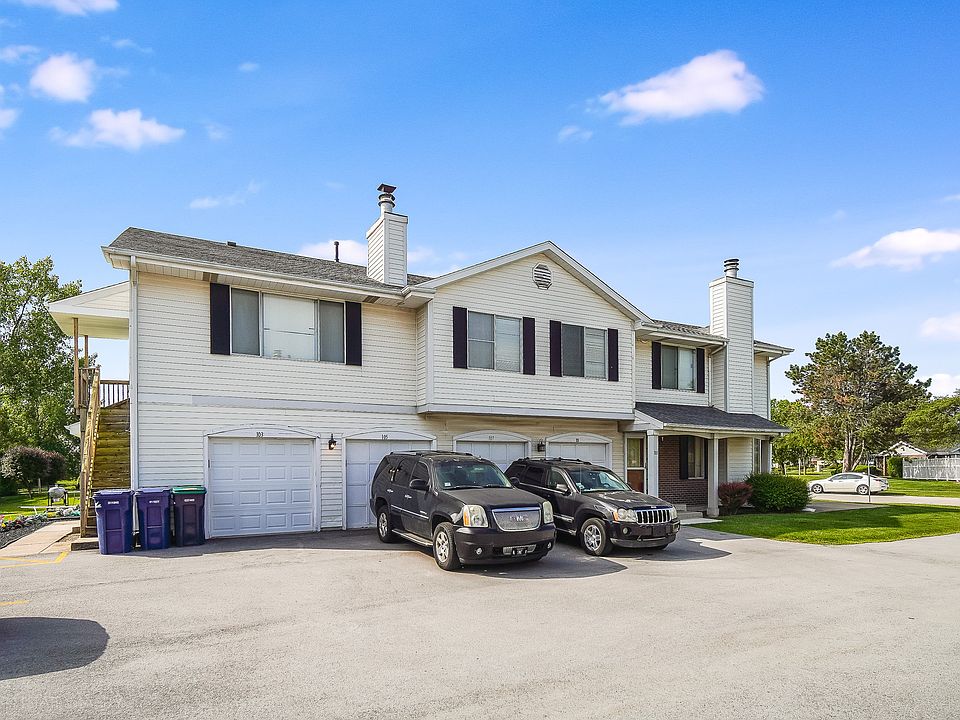 1st image of 103 Red Barn Rd #103