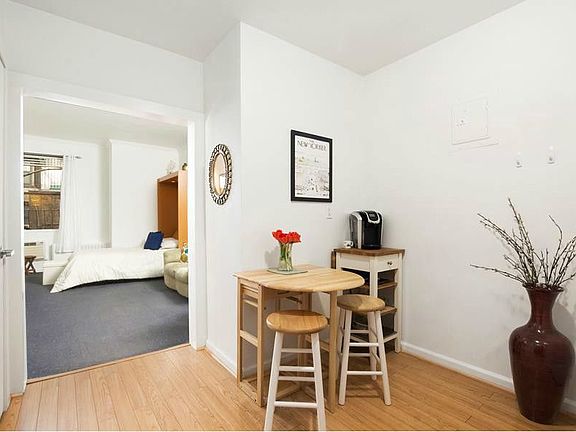 2nd image of 217 E 89th St APT 1C