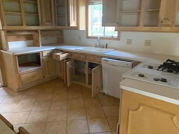 5th image of 15203 Cobre Valley Dr