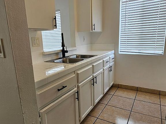 4th image of 1088 Alamitos Ave APT X