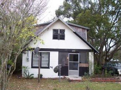 1st image of 6622 SE 215th St