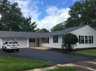 4216 Minstrell Ln, Fairfax, VA 22033