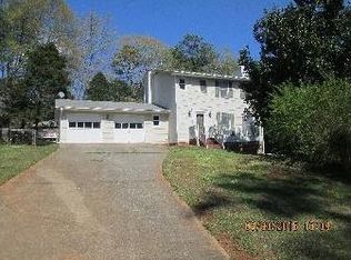 4278 Wellington Hills Ln, Snellville, GA 30039