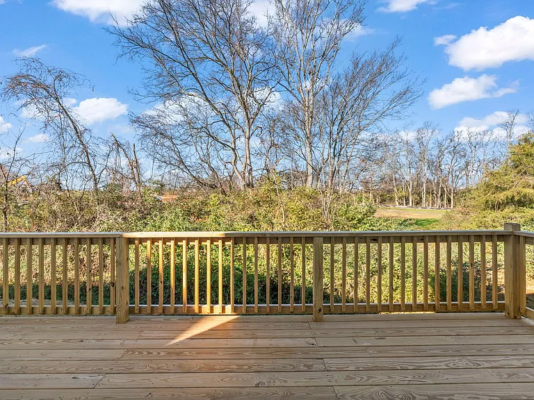 141 Rose Hannah Dr — Photo 30