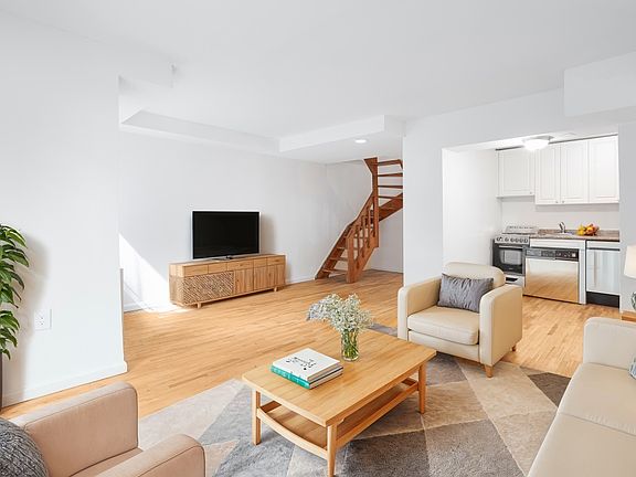 4th image of 345 W 30th St APT 1B