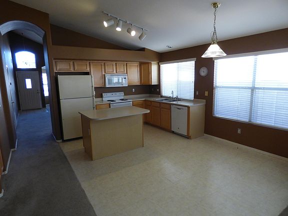 2nd image of 1223 W Myrna Ln