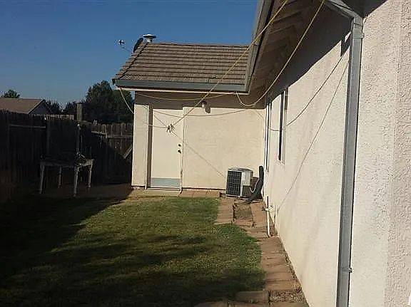 3rd image of 1153 Amberhill Ave