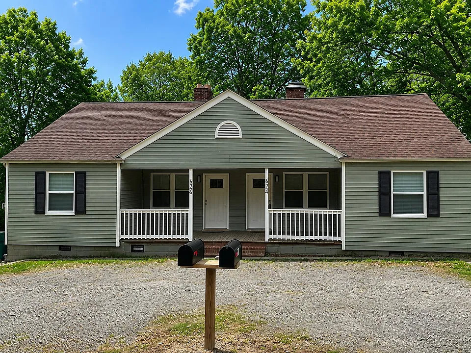 624 Frasier St SE