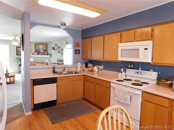 4th image of 2520 Richmond Dr