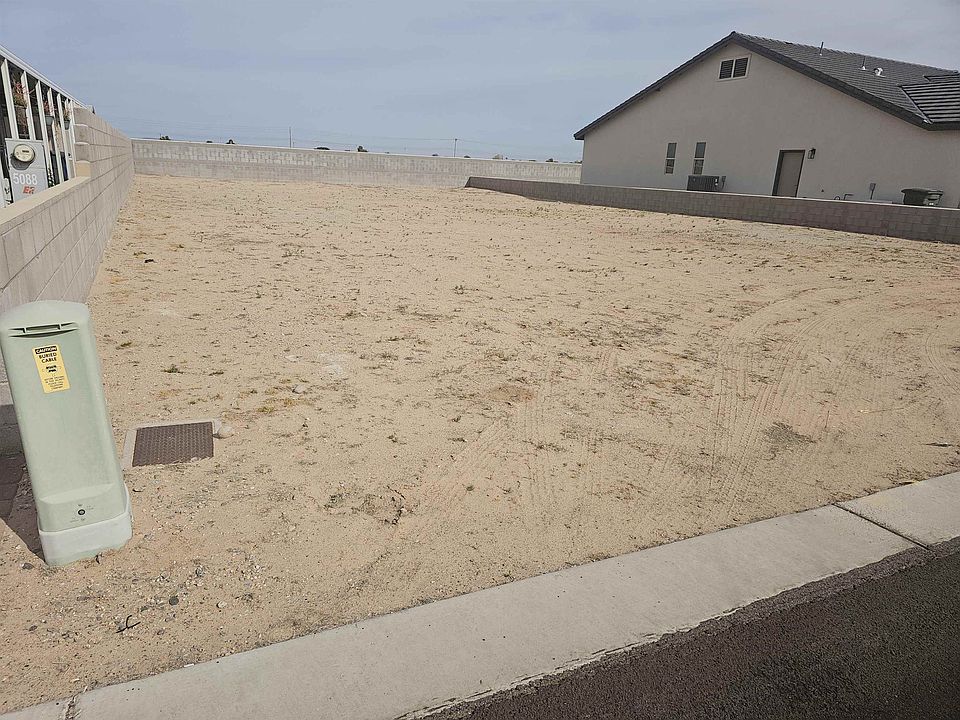 2nd image of 5100 E 33rd Pl