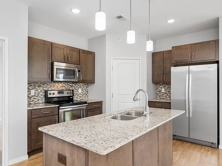6. Aspen Lofts F - Kitchen 6. Aspen Lofts F - Kitchen