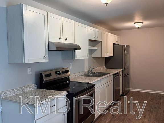5th image of 702 Farmhurst Dr Unit G