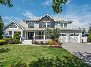 9 Alexandria Dr, East Hanover Twp., NJ 07936