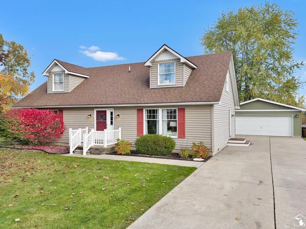 1516 Dazarow Dr, Monroe, MI 48162