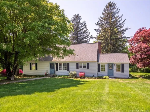 71 Stonecrest Road, Ridgefield, CT 06877