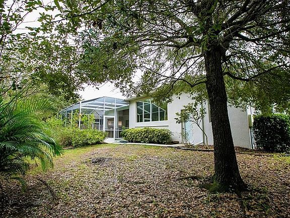 3rd image of 15414 Carrillon Estates Blvd