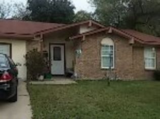 642 W Springdale Ln, Grand Prairie, TX 75052