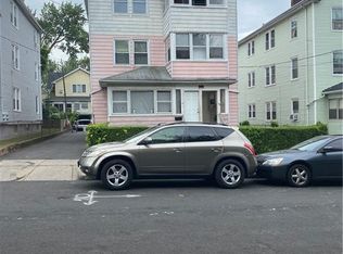 37 Redding St, Hartford, CT 06114