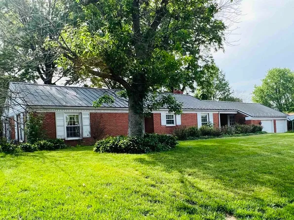 212 Apple Ln, Dongola, IL 62906