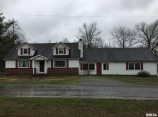 11165 Day Rd, Marion, IL 62959