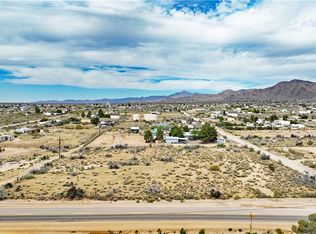 W Chino Dr, Golden Valley, AZ 86413