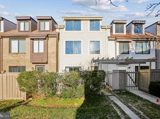 10012 Forest View Pl, Montgomery Village, MD 20886