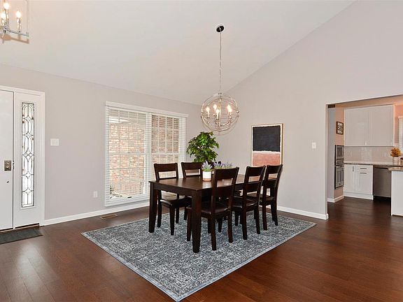 3rd image of 1803 Pheasant Run Dr