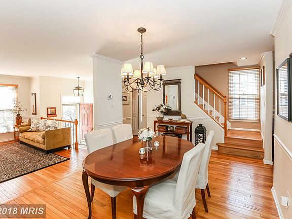 5th image of 11149 Cedarwood Dr