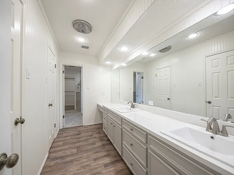 4007 Crestridge Dr — Photo 47