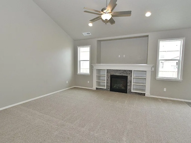 33 N Mingus Ave — Photo 5
