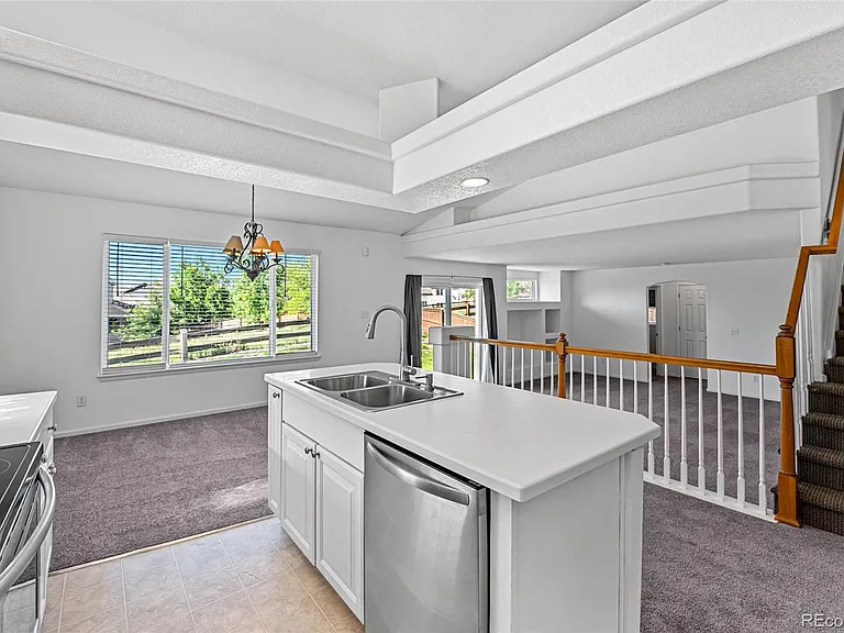 5160 Ashbrook Cir — Photo 11