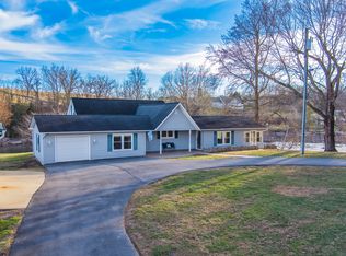 343 Hendrickson Rd, Bluff City, TN 37618