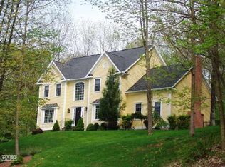 19 Mountain Manor Rd, Sandy Hook, CT 06482