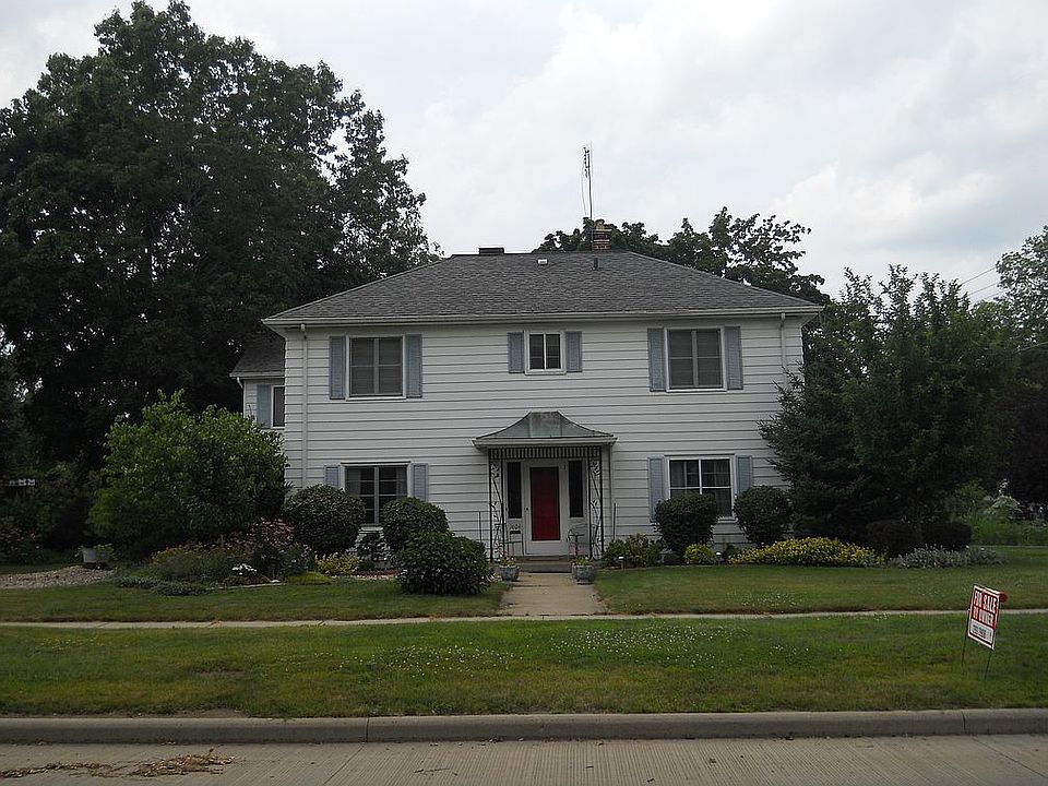 1st image of 1404 Strong Ave