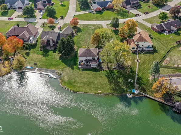 12256 Sunrise Dr, Indianapolis, IN 46229