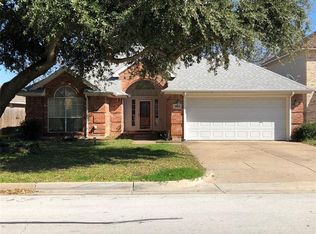 3609 Sunnypark Dr, Arlington, TX 76014