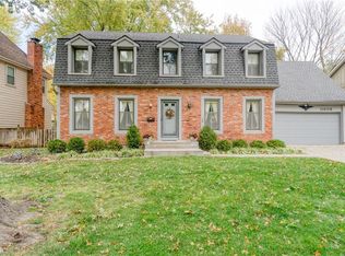 11608 W 99th Pl, Overland Park, KS 66214